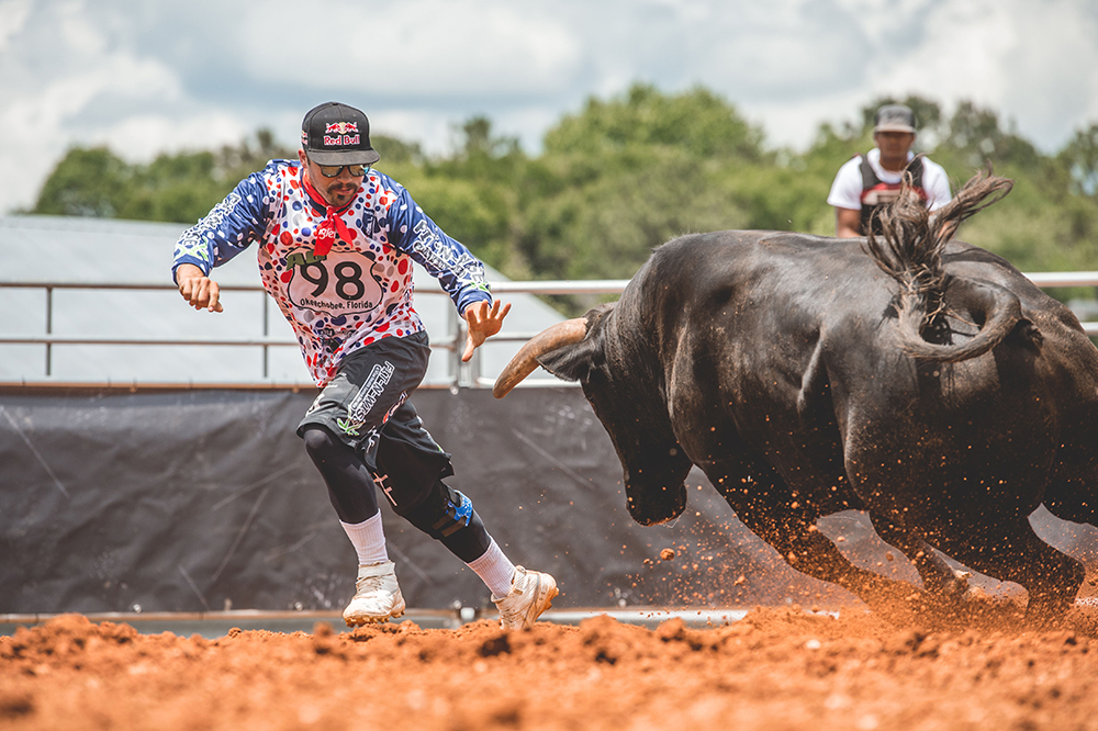 Riley McKettrick is excited to have the Ultimate Bullfighters in his hometown of Arcadia, Florida, as part of the Arcadia Roughstock UBF. It will also be broadcast on the Wrangler Network. (PHOTO BY CLICK THOMPSON)