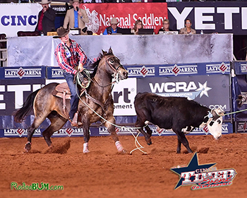 Tyler West cleans up his heel loop in a record 6.3 seconds Sunday morning. He broke three arena records in the third round alone: Heading, heeling and the fastest round. (PHOTO BY JAMES PHIFER)